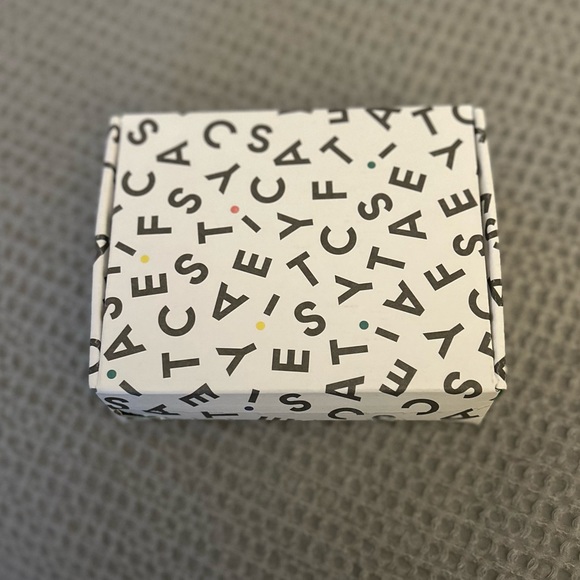 Casetify AirPods Pro First Generation Case - Picture 3 of 3